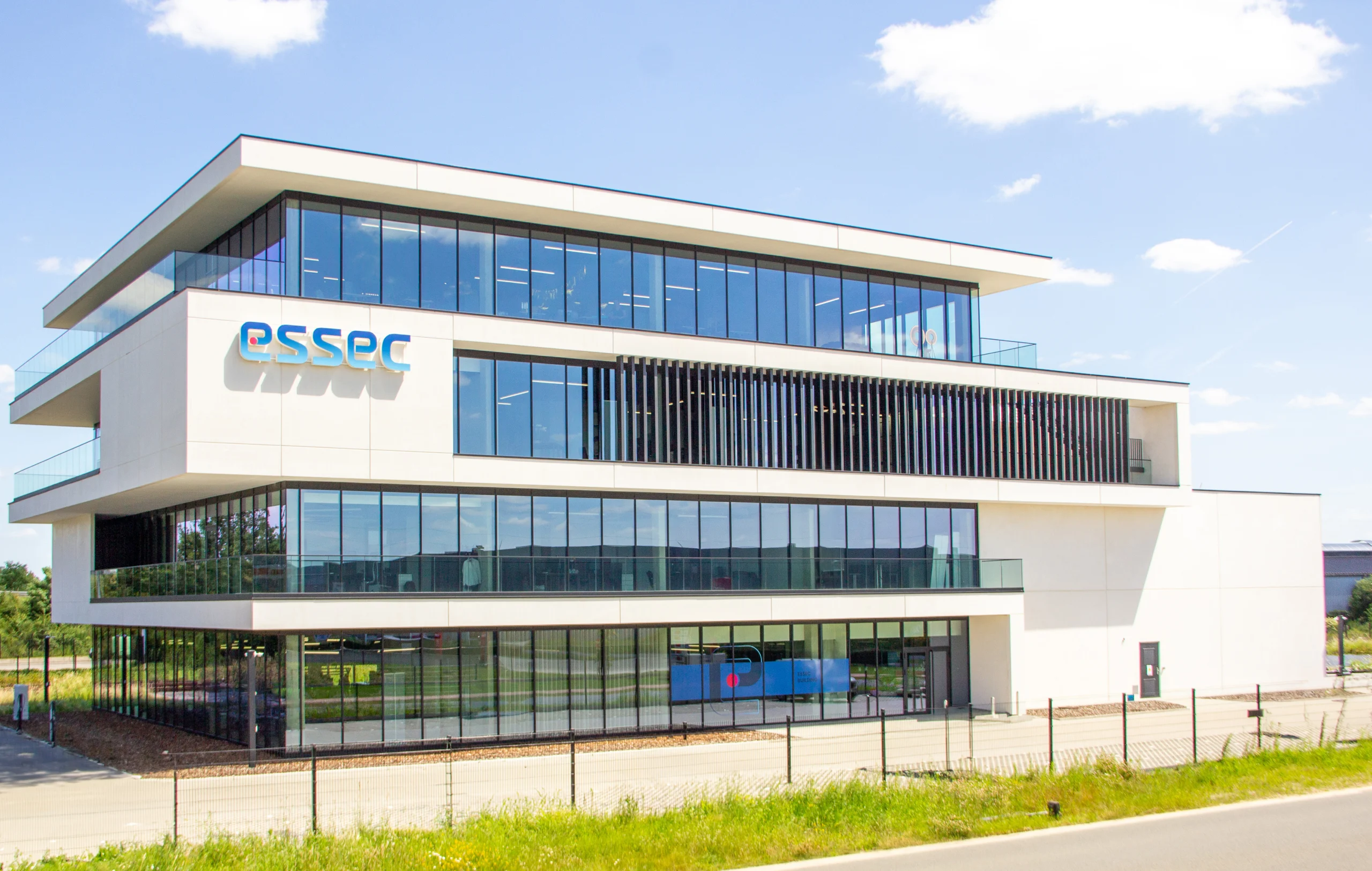 Essec Group hoofdkantoor en productievestiging in Tessenderlo-Ham, België